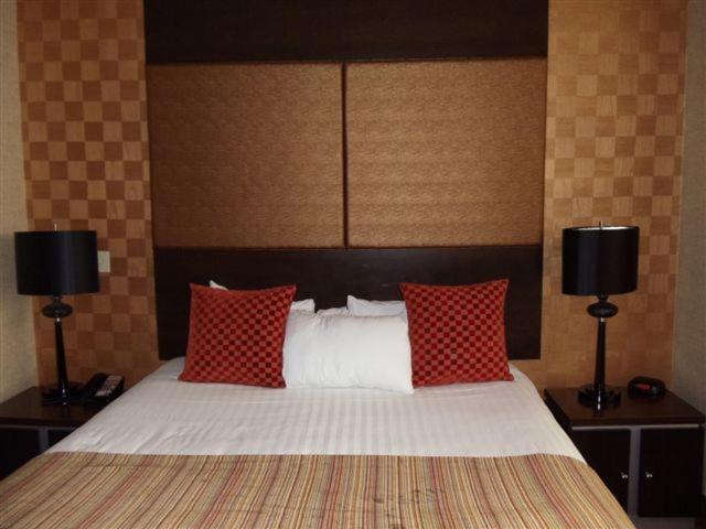 Resort Eastside Cannery Casino 3*