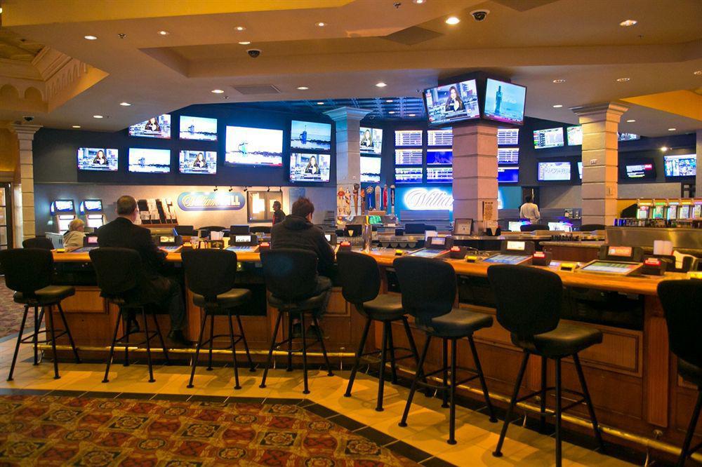 Hotel Silver Sevens Y Casino 3*