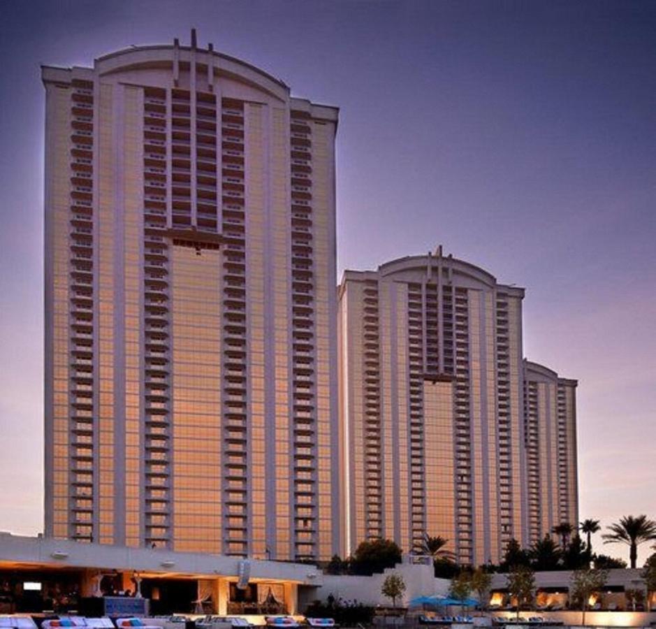 Hotel The Signature At Mgm Grand By Suiteness 4*
