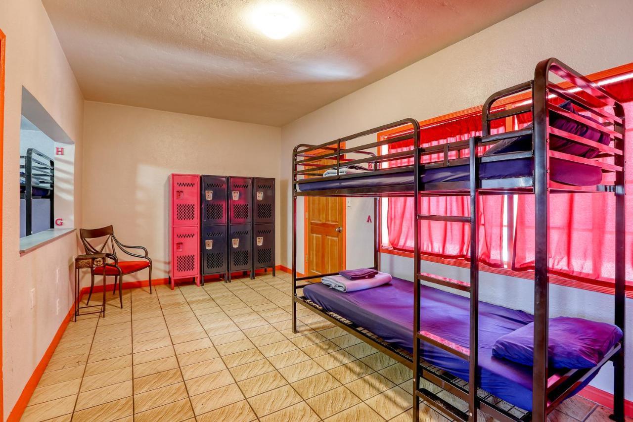 Hostal Sin