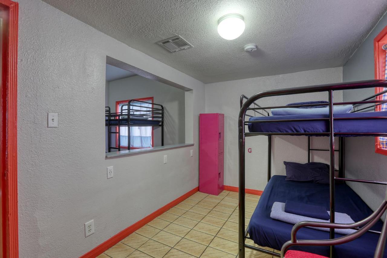 Hostal Sin