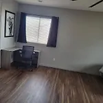 5 Bed- Strip 8Mil, Dwntown 4.5Mi