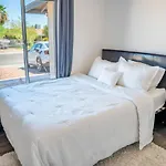 Vegaszen Getaway Airport Prime Estate