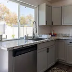 Vegaszen Getaway Airport Prime Estate