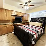Spacious 5-Bedroom Retreat With Pool Minutes From The Las Vegas Strip