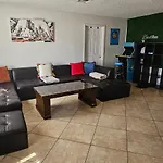 Ranch Home Sleeps 16Ppl