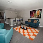 Thunderbird Boutique Hotel (Adults Only)