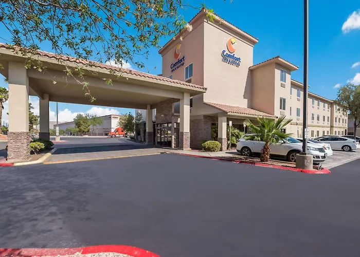 Comfort Inn & Suites Las Vegas - Nellis