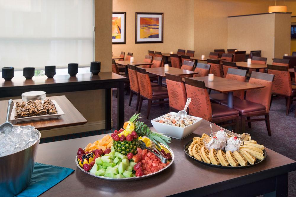 Hotel By Marriott Vegas Hughes Center Las Vegas