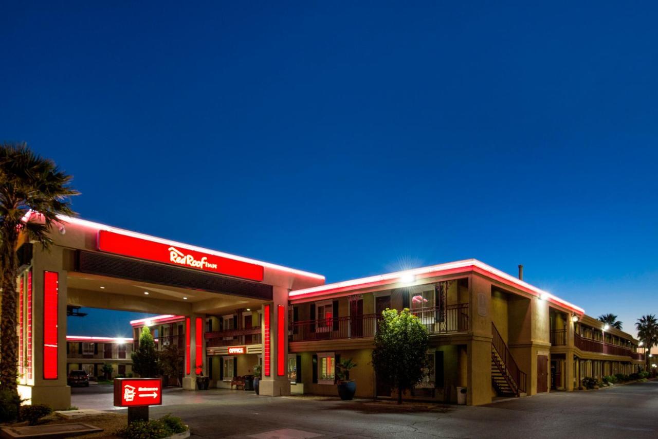 Red Roof Vegas 2*