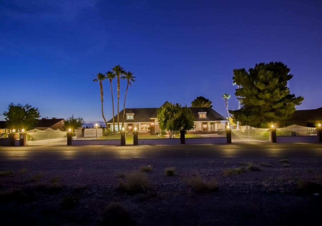 Villa Carota - 6 Bedrooms&a Casitas