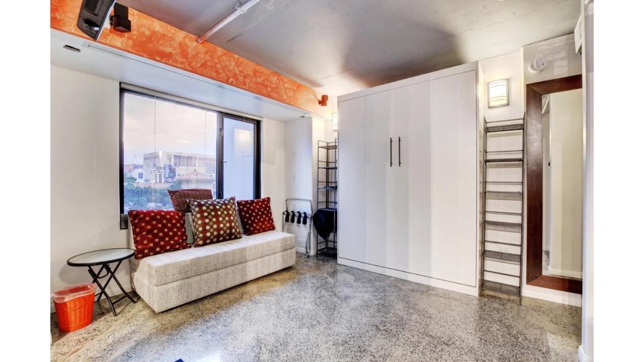Lvstriphouse Jc408 - Modern 2bd-2ba Sleeps 8 Las Vegas