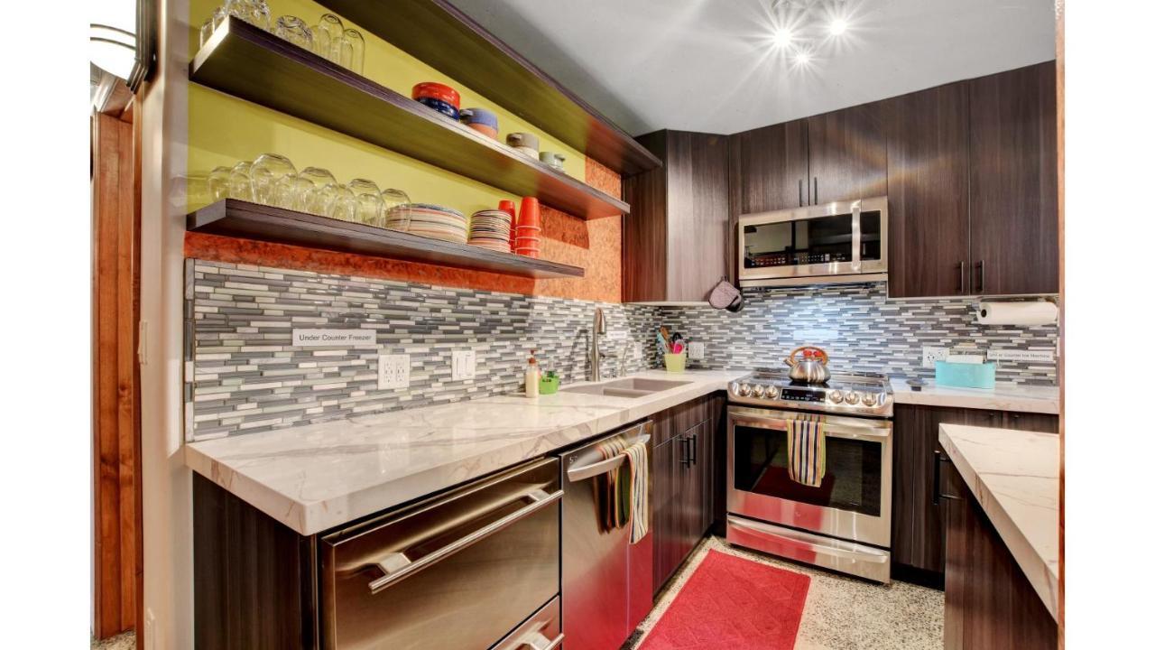 Lvstriphouse Jc408 - Modern 2bd-2ba Sleeps 8