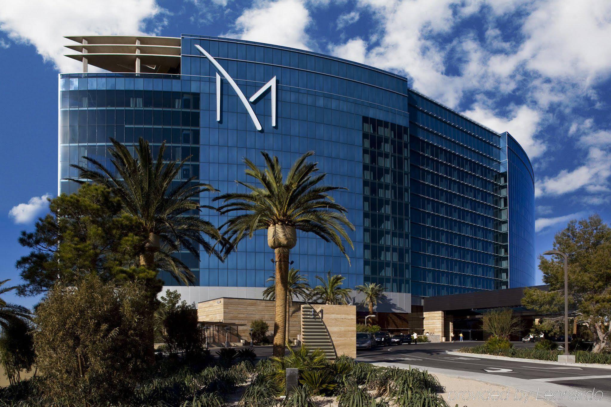 Resort M & Casino