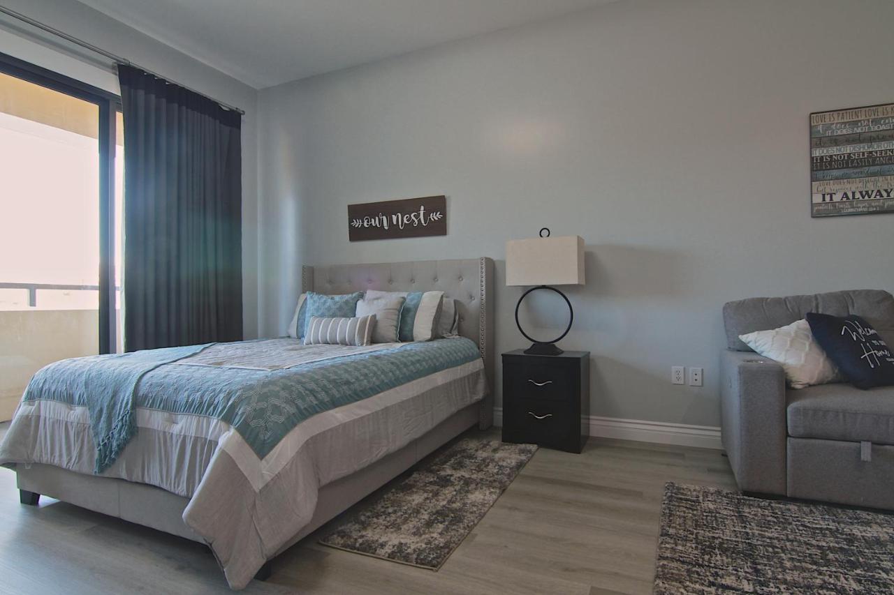 Newly Renovated Modern