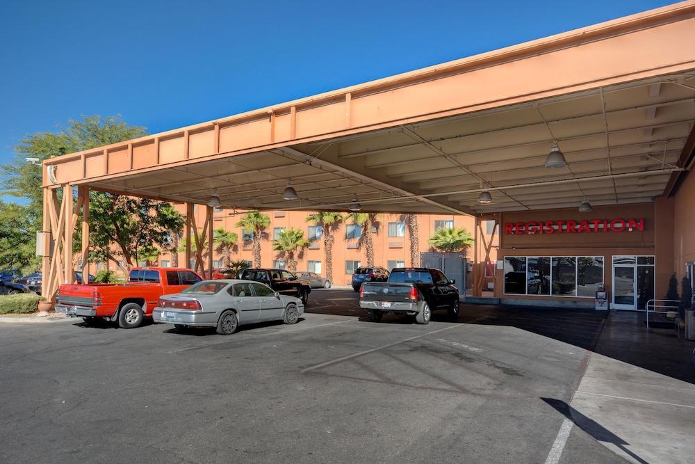 Lucky Club Casino Y Hotel Las Vegas