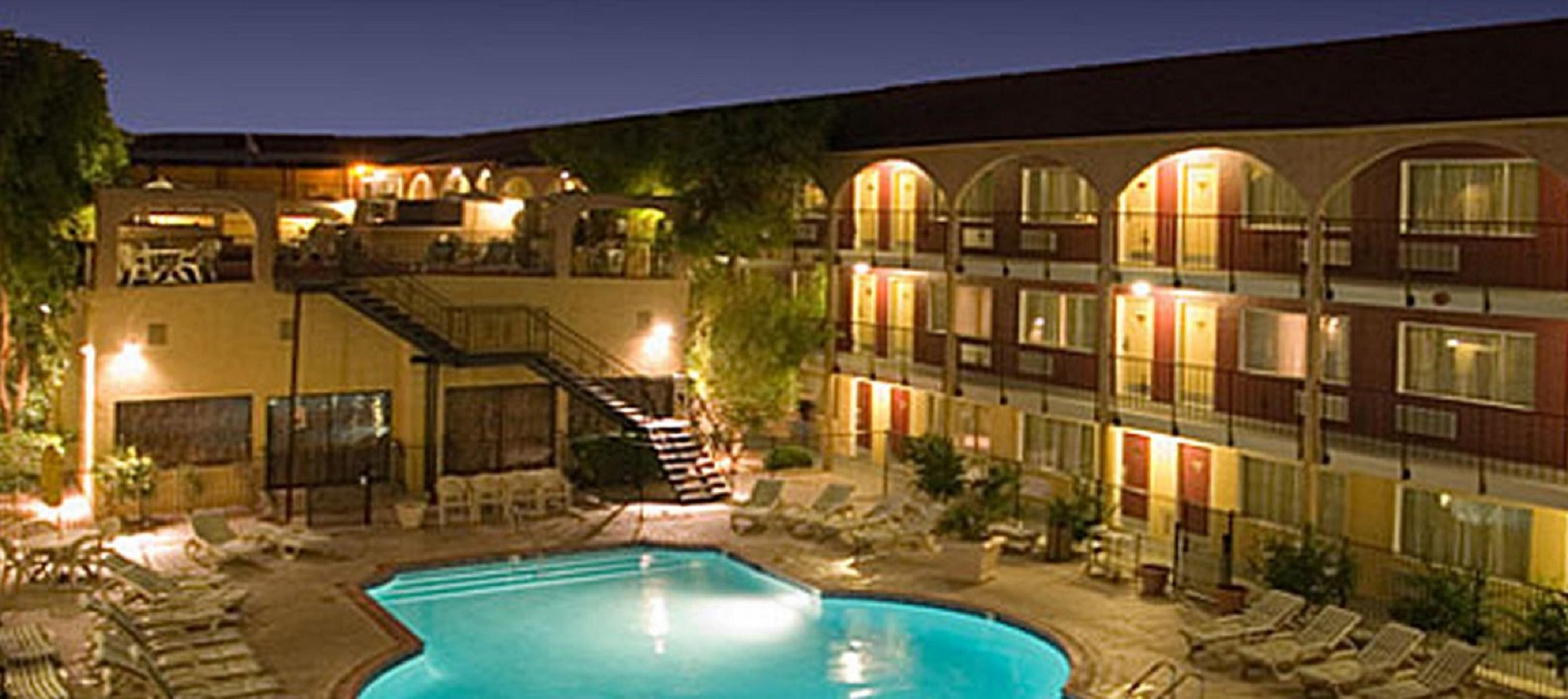 Mardi Gras & Casino Hotel