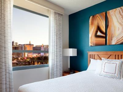Hotel By Marriott Vegas Hughes Center