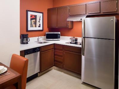 By Marriott Vegas Hughes Center 3*