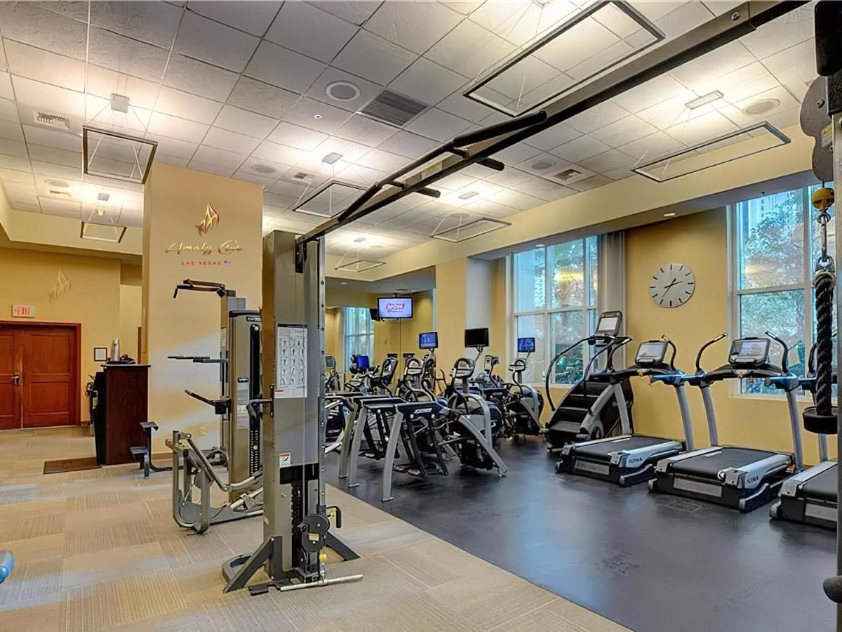 Apartahotel Amalz Two Bedroom Three Bathroom Balcony At Mgm Signature ! *