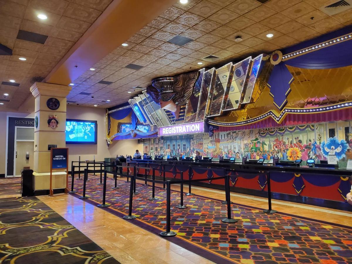 Apartahotel Comfy Unit At Orleans Casino Strip