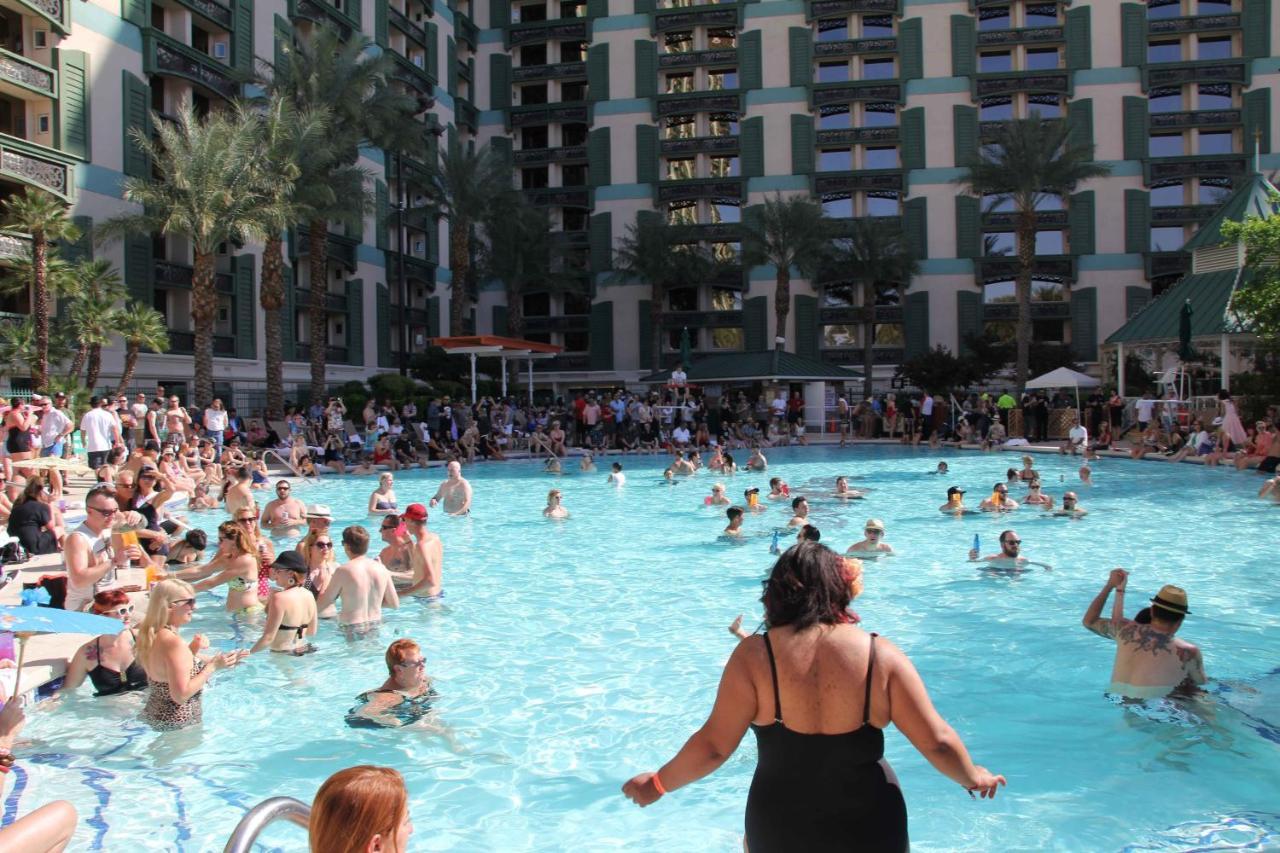 Comfy Unit At Orleans Casino Strip Apartahotel Las Vegas