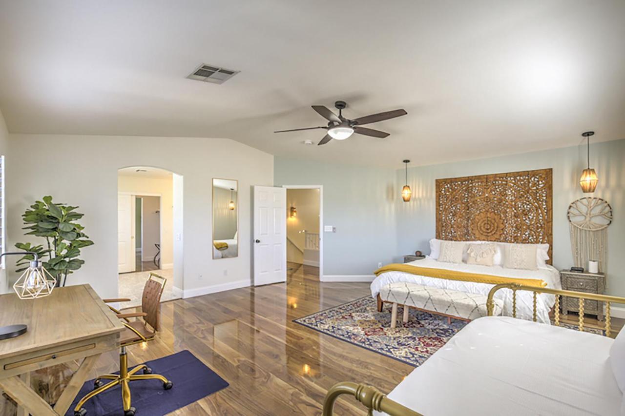 Buddha Gem, 6 Bed Luxury With Pool Hot Tub Game And Much Сasa de vacaciones Las Vegas