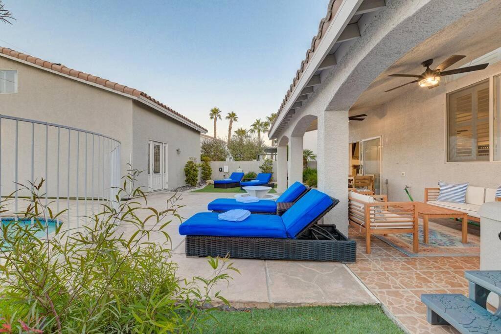 Beautiful 5br W/king Beds, Pool & Hot Tub, Games * Las Vegas