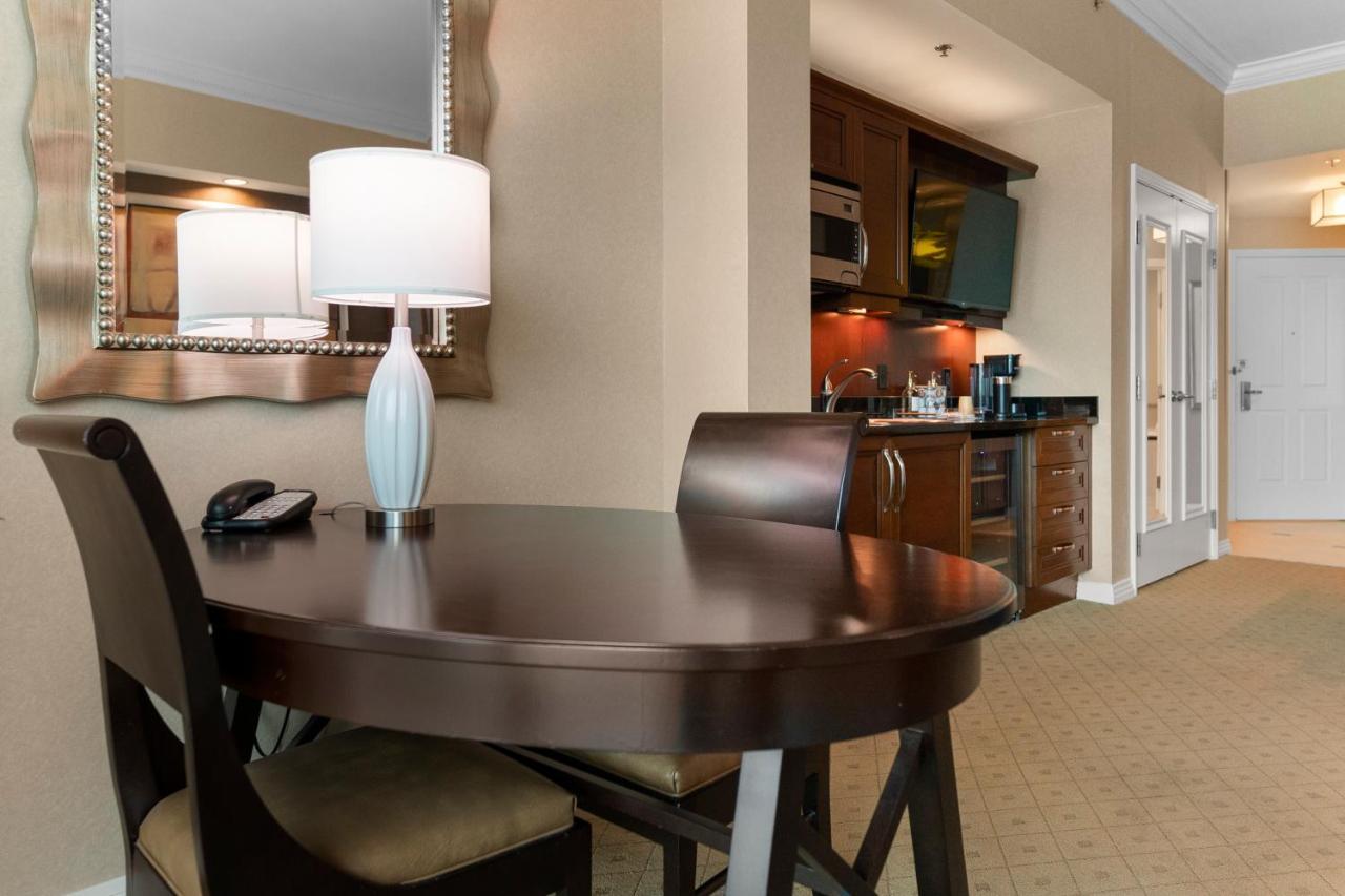 Lucky Gem Penthouse & Luxury At Signature Resort, Balcony Strip View 3505 Hotel