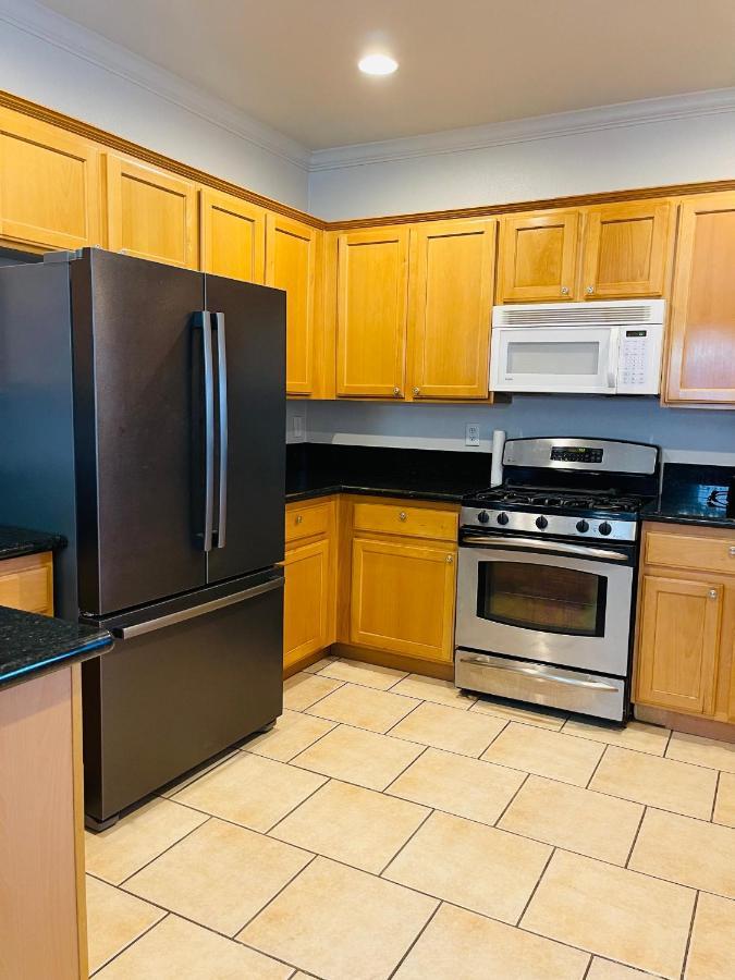 Сasa de vacaciones 3br King Suite/near Strip/wi-fi