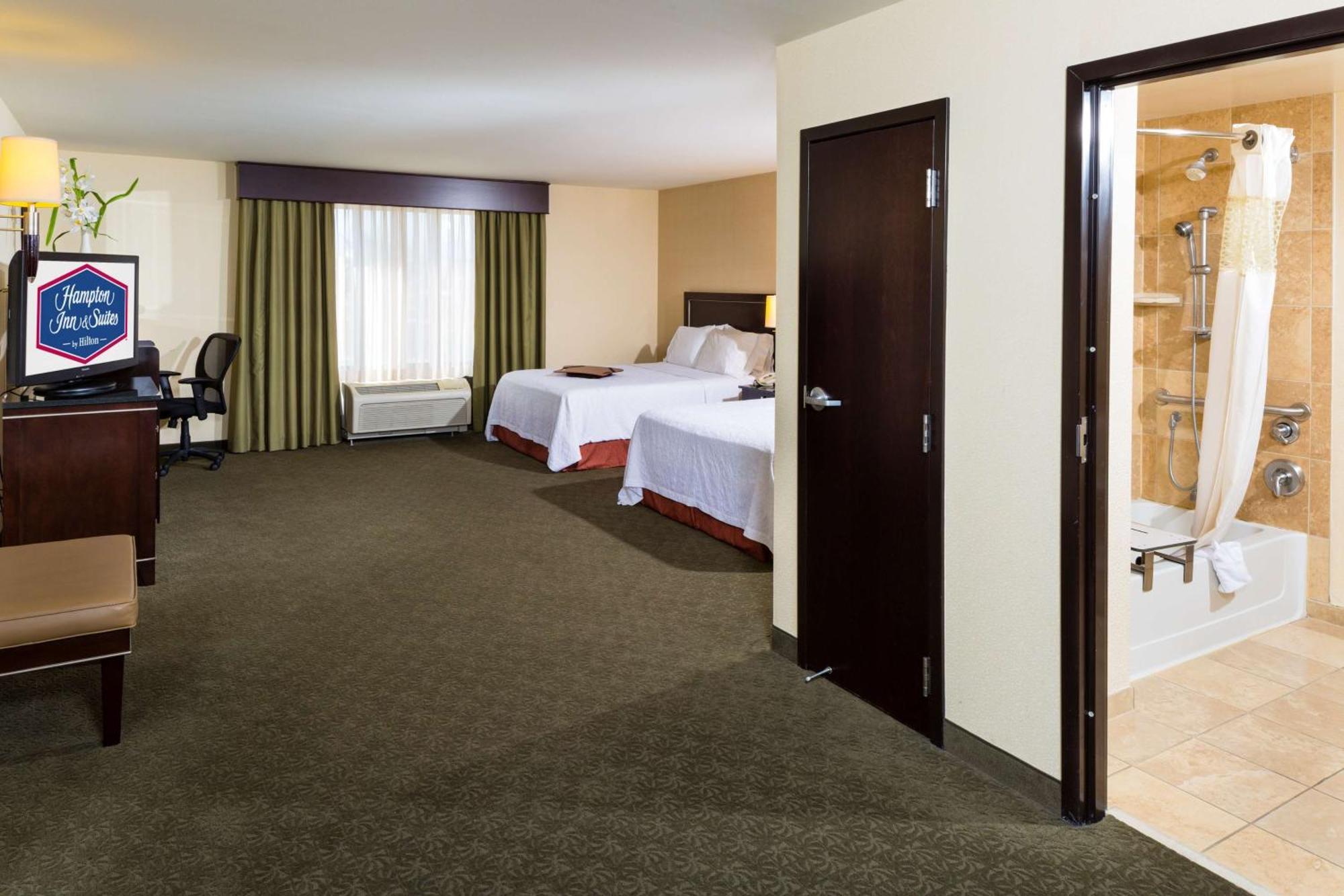 Hampton Y Vegas South Hotel