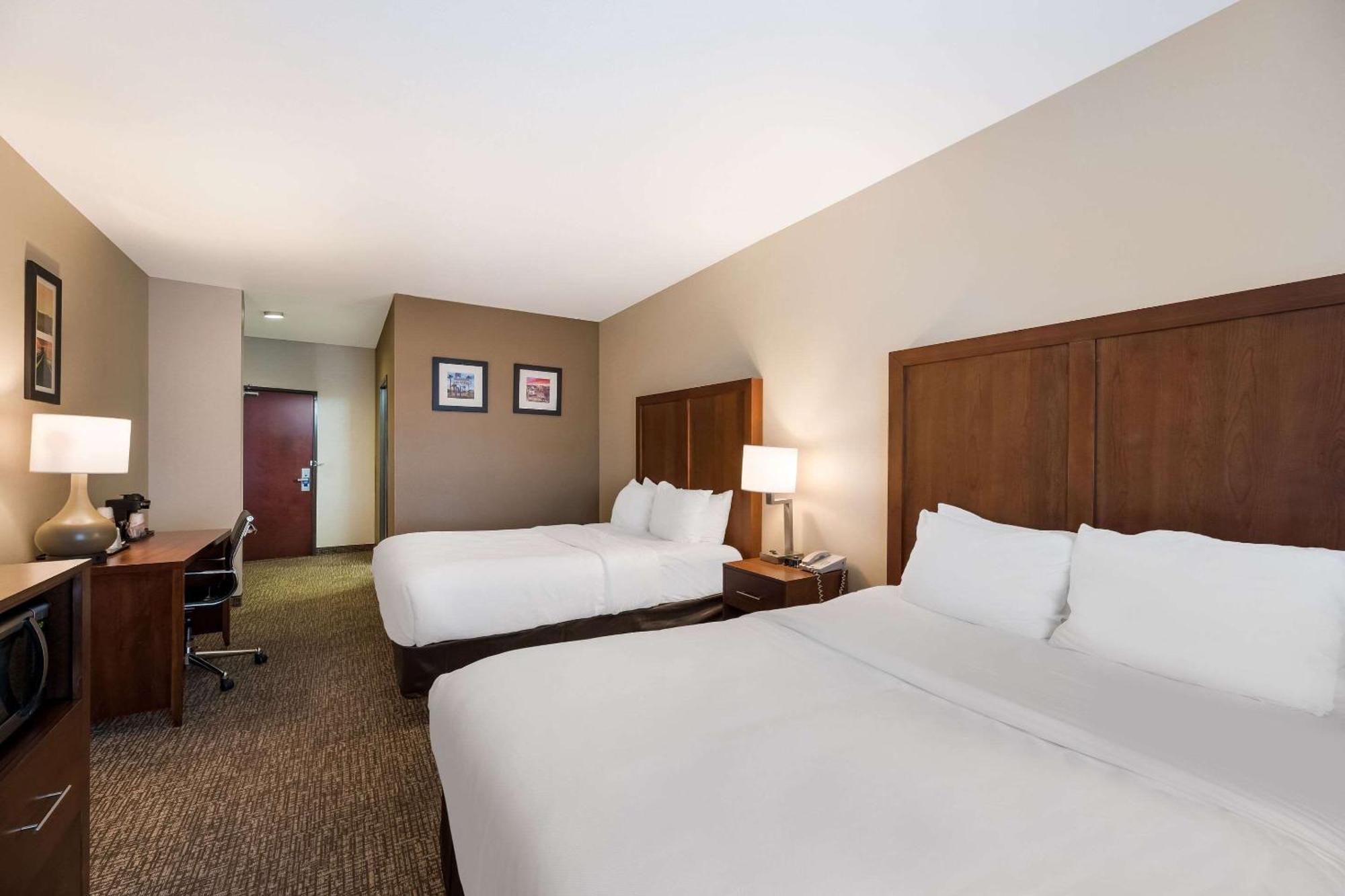 Comfort & Vegas - Nellis Las Vegas
