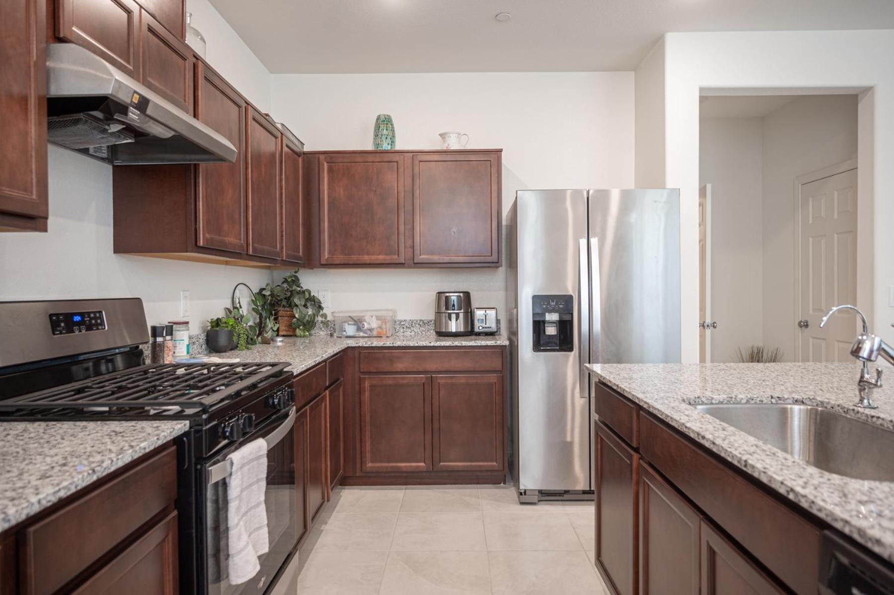 Beautiful Brand New 2 Bedroom Vegas Home! Fits 12 Or More,15-20 Minutes From Lv Strip Apartamento