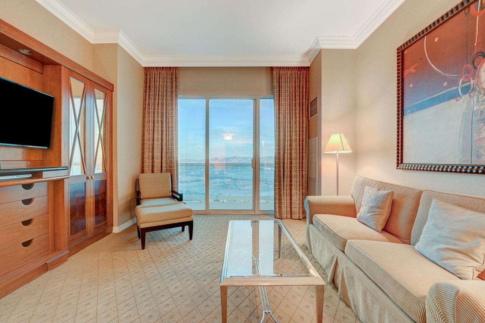 Incredible 1bd 2bth Mgm Signature*balcony View Apartahotel *