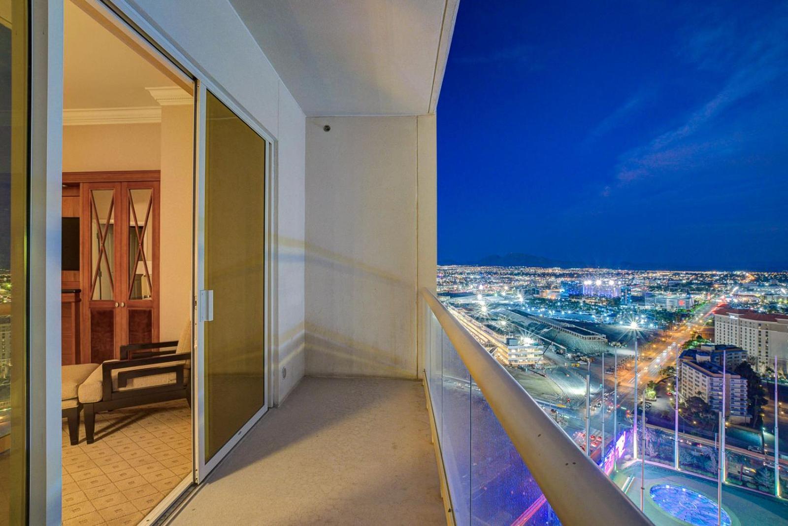 Incredible 1bd 2bth Mgm Signature*balcony View Apartahotel