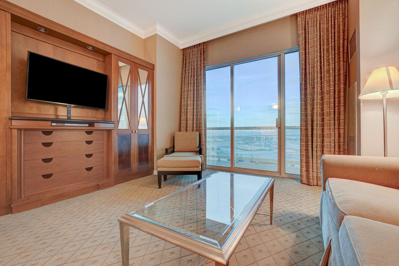 Incredible 1bd 2bth Mgm Signature*balcony View *