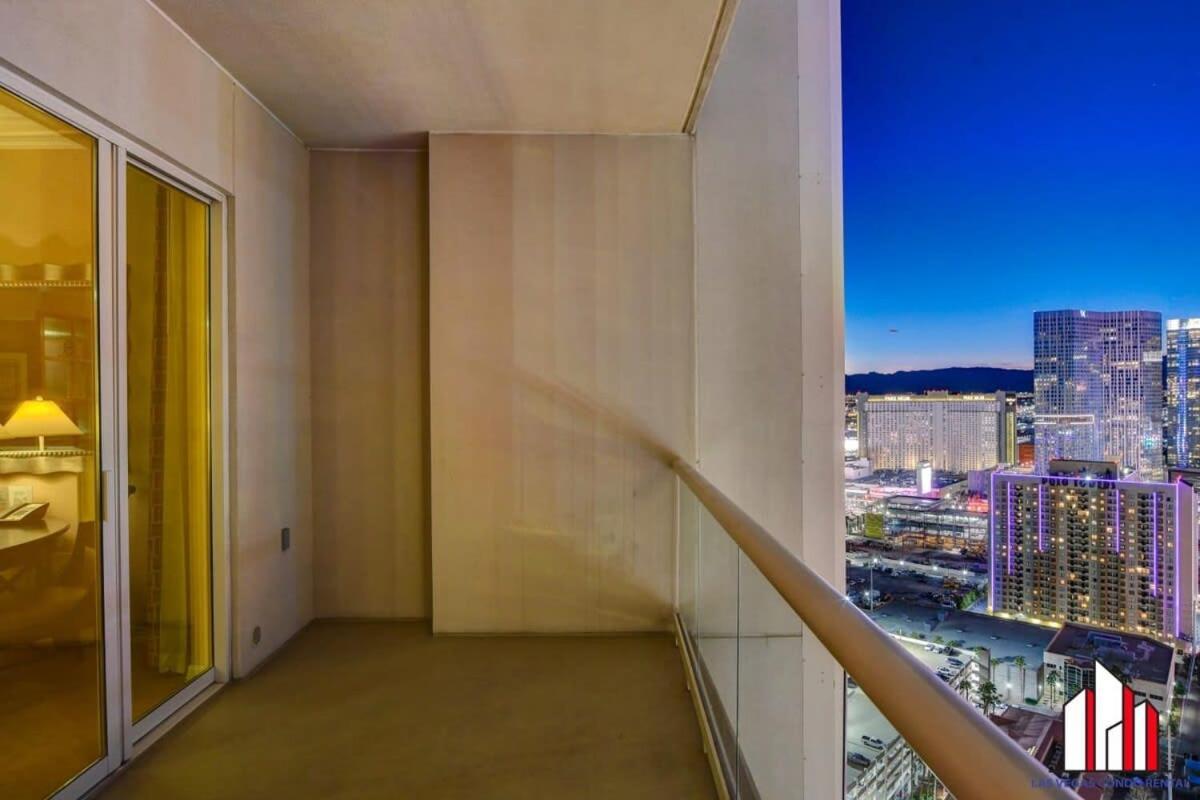 Mgm Signature-33-711 F1 Track & Strip View Balcony Сasa de vacaciones Las Vegas