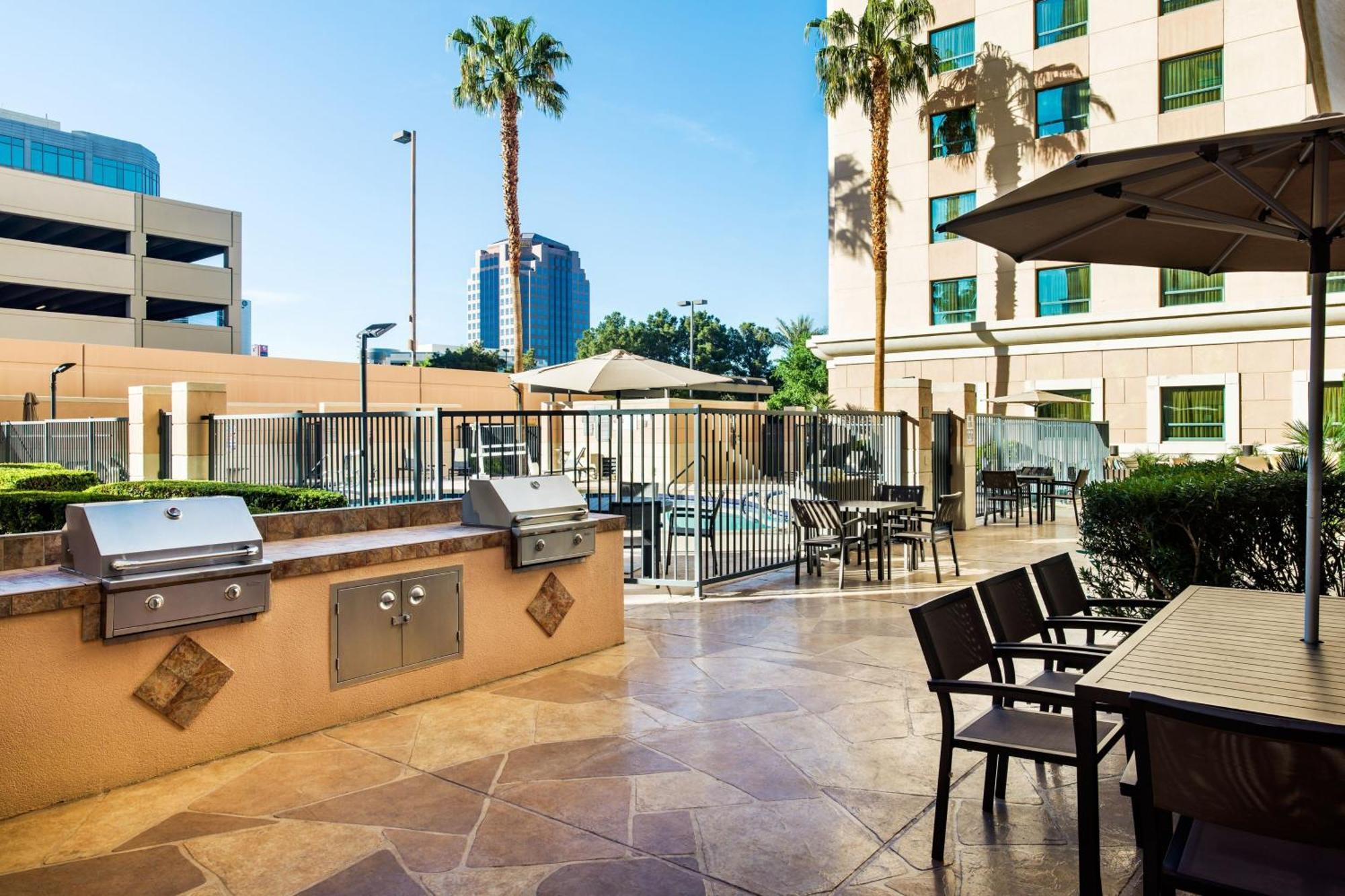 Hotel By Marriott Vegas Hughes Center Las Vegas