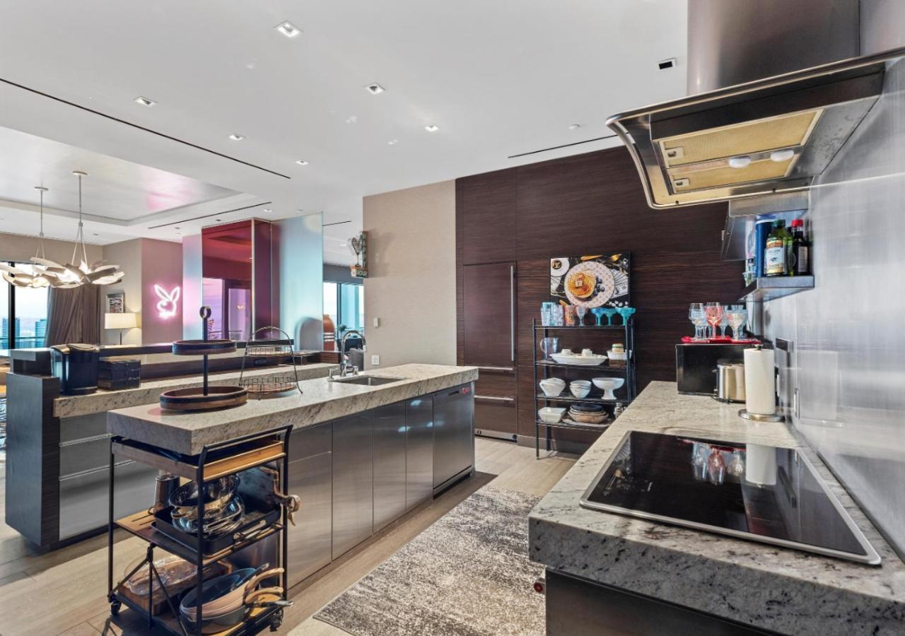 Apartahotel Stripviewsuites At Palms Place 4*