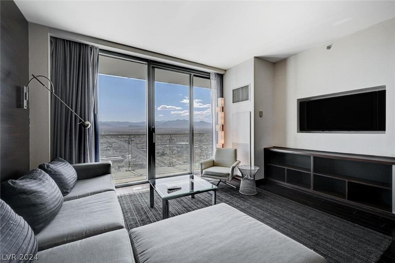 Palms Place By Zelloo * Las Vegas
