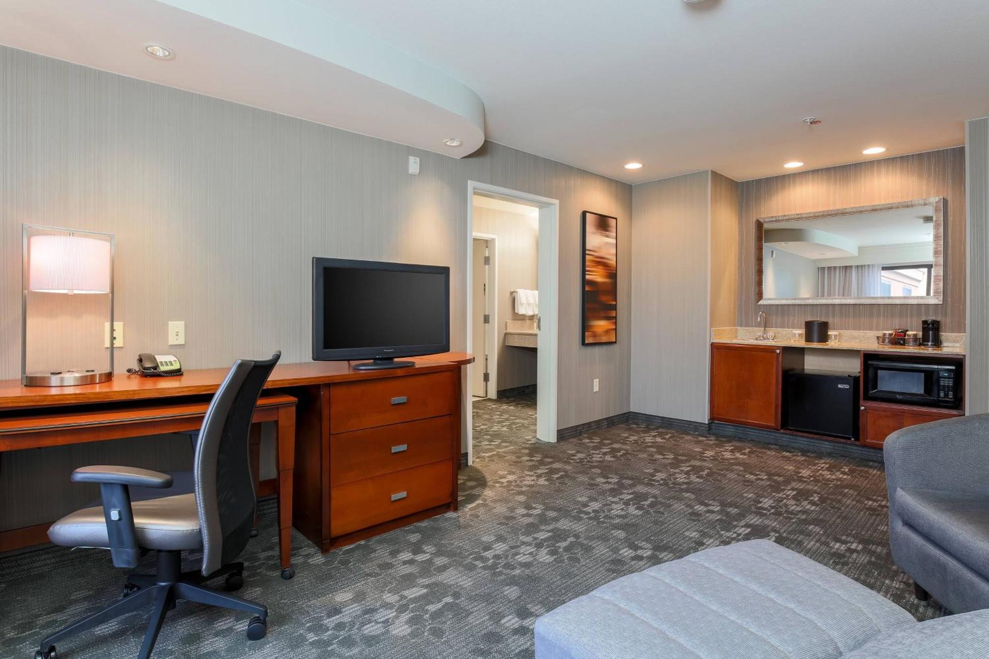 Courtyard By Marriott Vegas Stadium Area Hotel Las Vegas