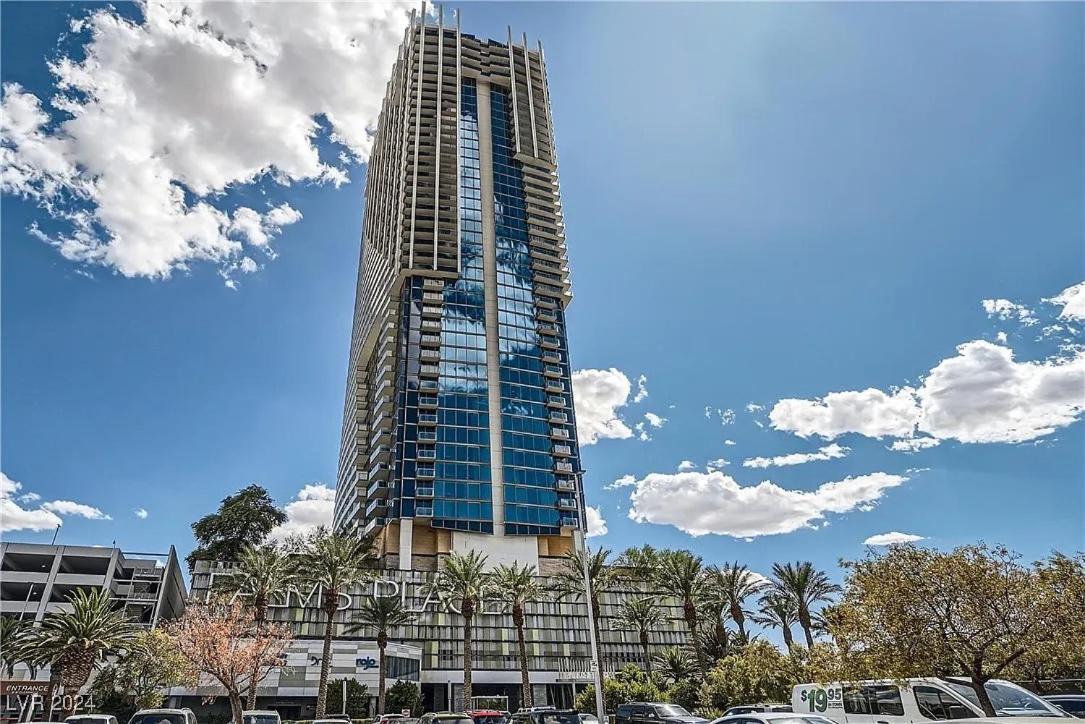 Palms Place By Zelloo Las Vegas