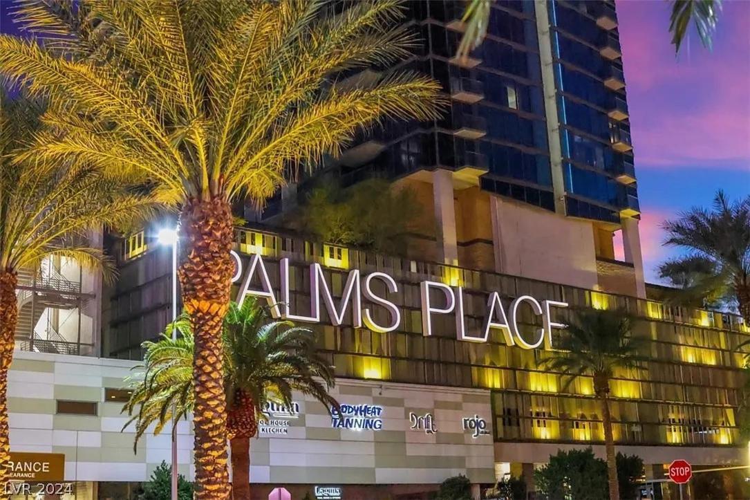 Palms Place By Zelloo * Las Vegas