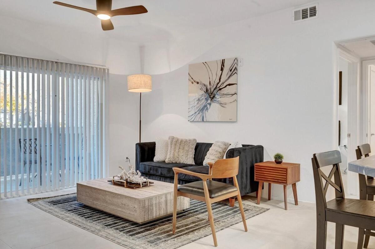 Stylish Southwest Apartamento Las Vegas