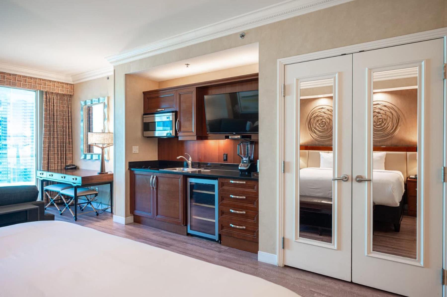 No Fee Strip View Balcony+ Valet Parking Сasa de vacaciones *