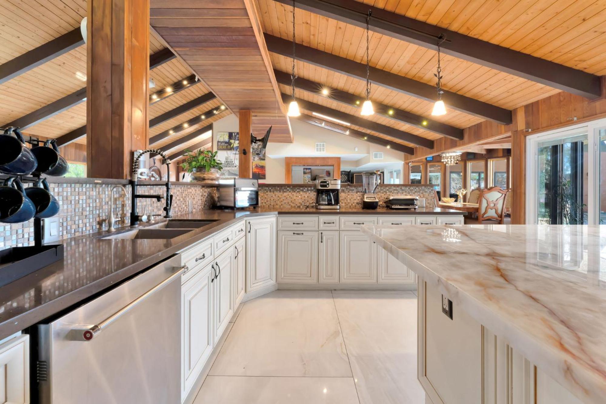 The Vegas Ranch Villa