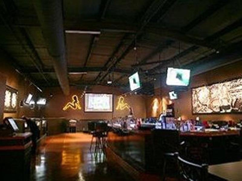 Lucky Club Casino Y Hotel 2*