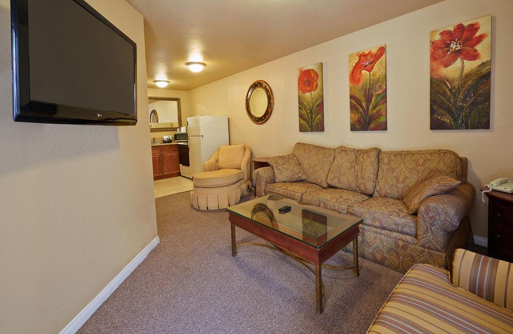 The Rita Hotel 3*