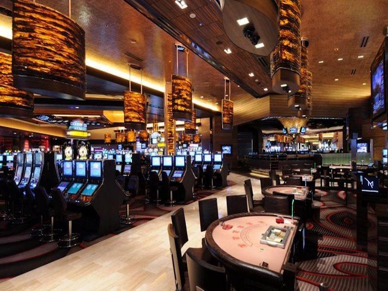 Resort M & Casino