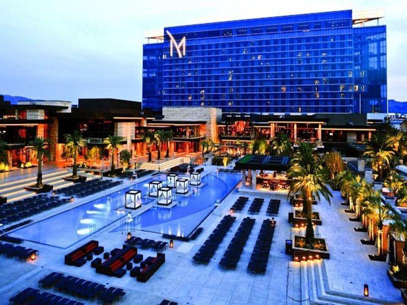 Resort M & Casino